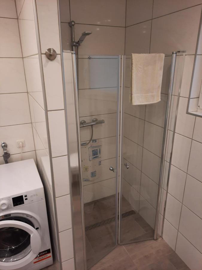 Apartment Ferien-, Monteurswohnung In *