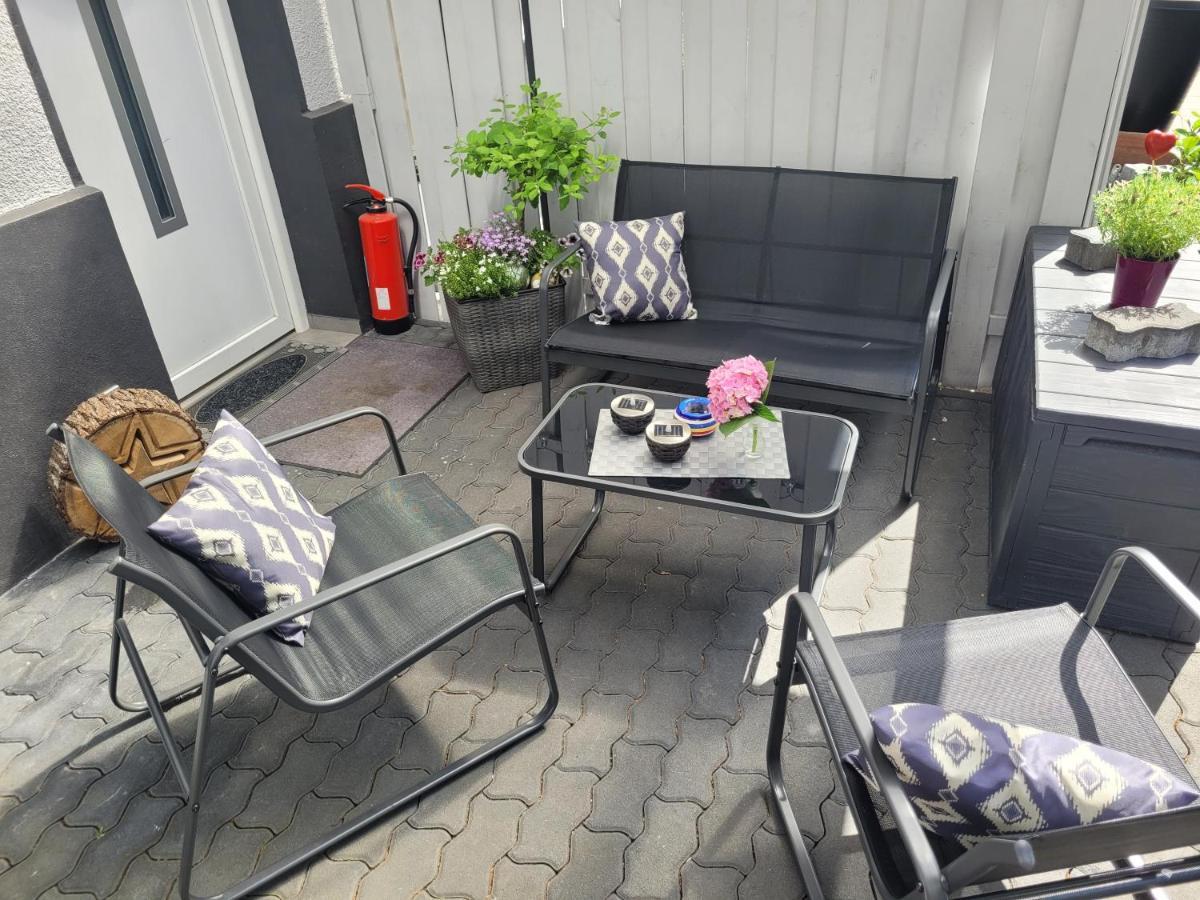 Ferien-, Monteurswohnung In Apartment Bottrop